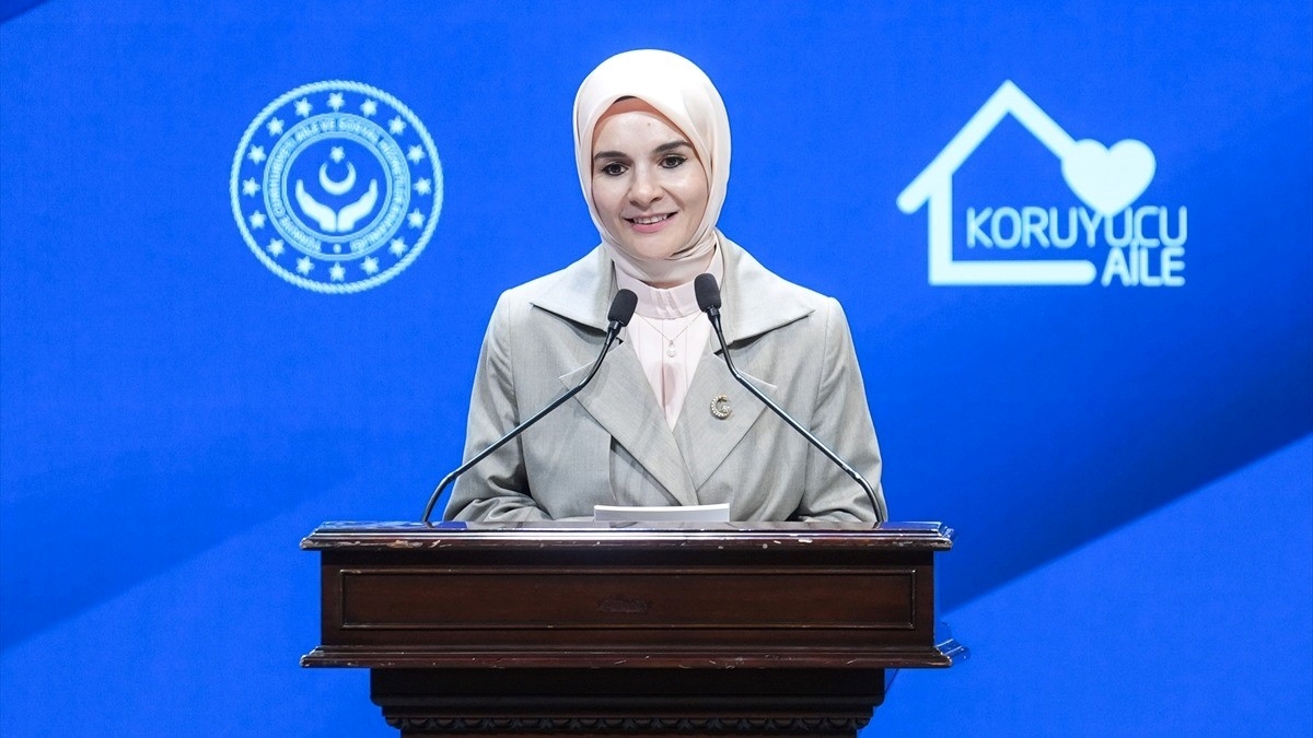 Bakan Göktaş: Koruyucu aile hizmetimiz son 20 yılda tam 21 kat arttı