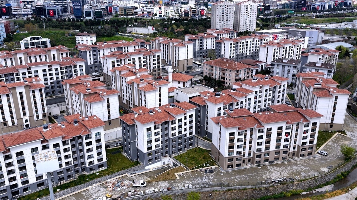 Bakan Kurum: Ataşehir Şerifali’de 1442 konutu dönüşümle yeniledik Bakan Kurum: Ataşehir Şerifali’de 1442 konutu dönüşümle yeniledik