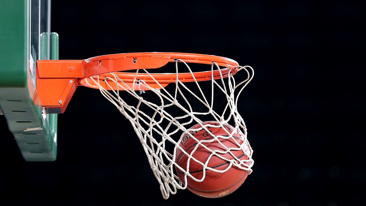 Basketbol Süper Ligi’nde ikinci finalist yarın belli olacak Basketbol Süper Ligi’nde ikinci finalist yarın belli olacak