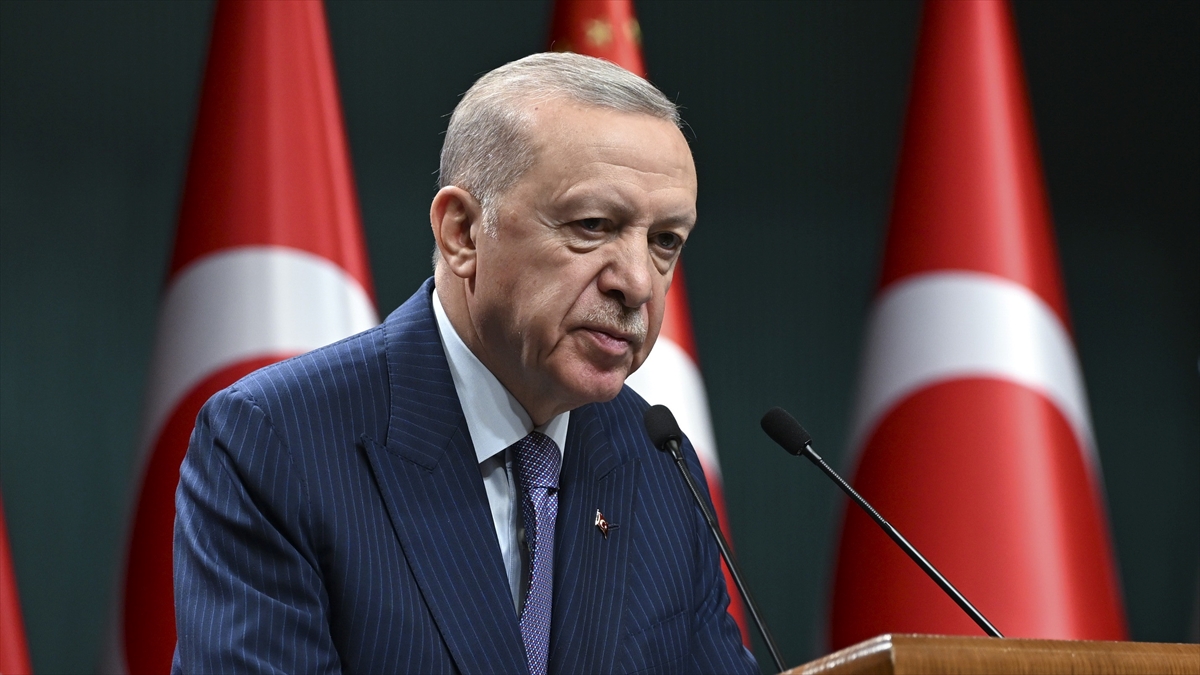 Cumhurbaşkanı Erdoğan’dan vefat eden hattat Yusuf Tavaslı için başsağlığı mesajı