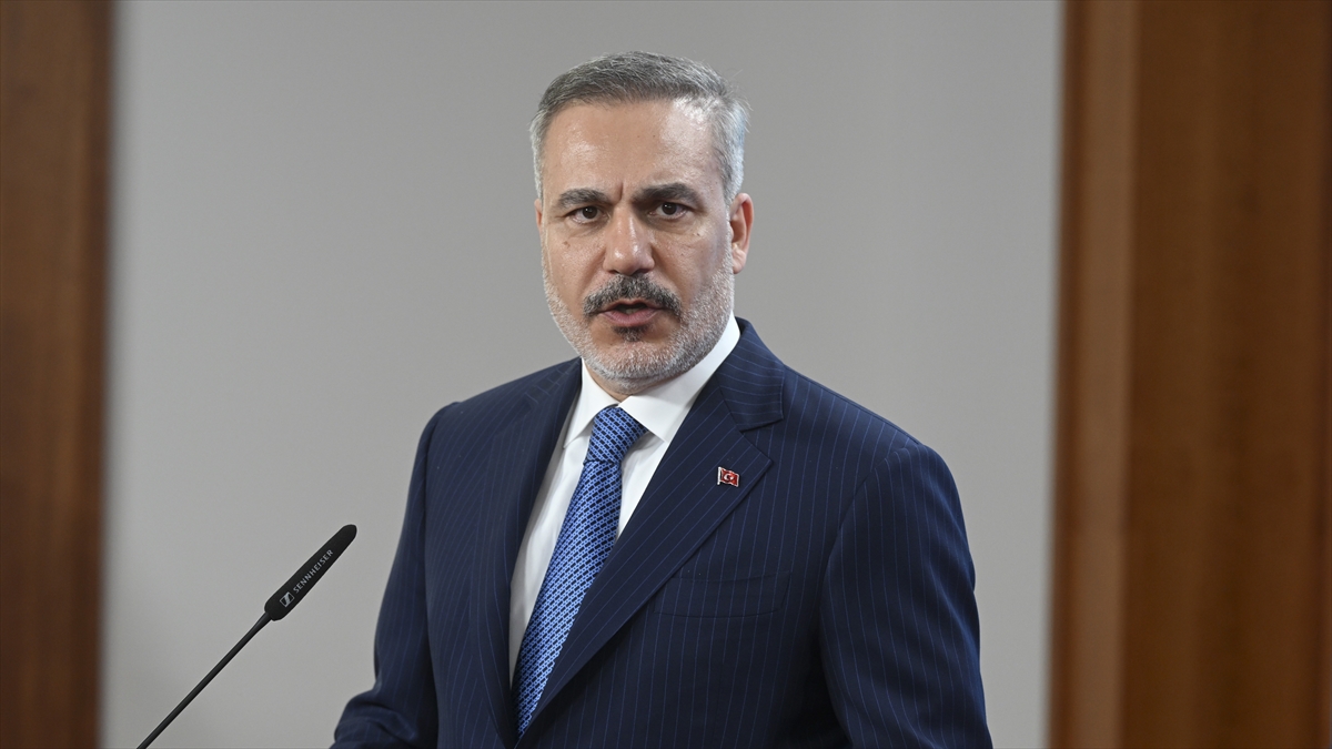 Dışişleri Bakanı Fidan, yarın Singapur’u ziyaret edecek Dışişleri Bakanı Fidan, yarın Singapur’u ziyaret edecek