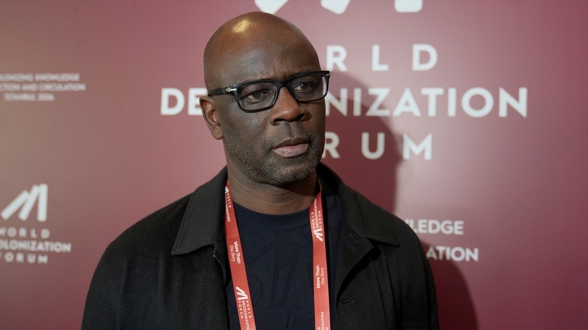 Eski Fransız milli futbolcu Lilian Thuram, Dünya Kupası’nda Türkiye’den başarı bekliyor Eski Fransız milli futbolcu Lilian Thuram, Dünya Kupası’nda Türkiye’den başarı bekliyor