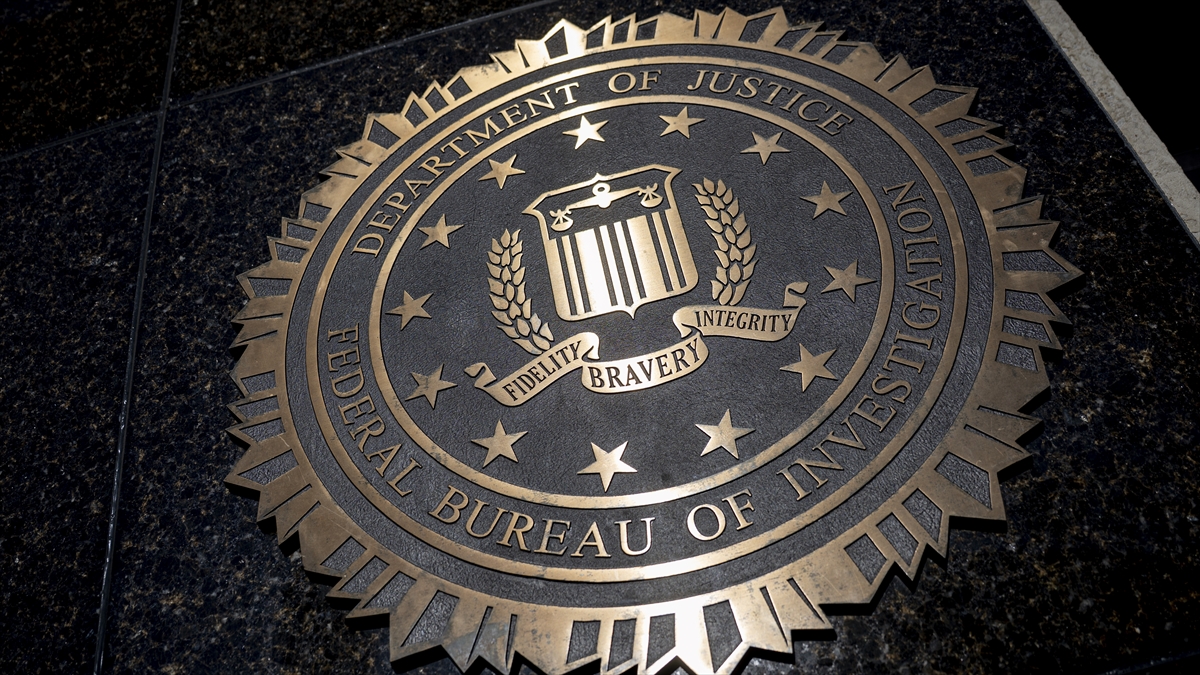 FBI, devlet görevlilerinden Çin istihbaratına karşı dikkatli olmalarını istedi FBI, devlet görevlilerinden Çin istihbaratına karşı dikkatli olmalarını istedi