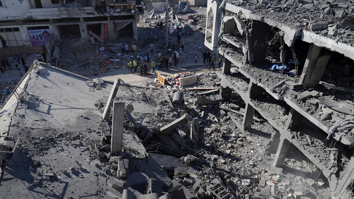 Hamas, Gazze ateşkesinin ikinci aşamasını görüşmek üzere Kahire’de temaslara başladı Hamas, Gazze ateşkesinin ikinci aşamasını görüşmek üzere Kahire’de temaslara başladı