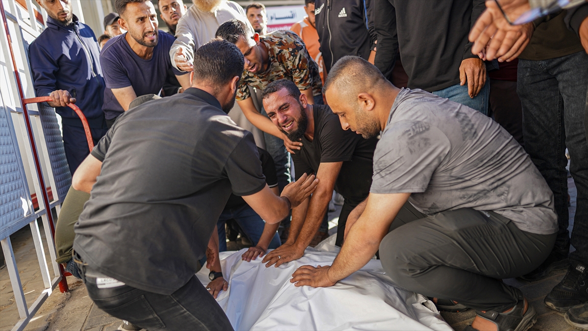 İsrail’in Gazze’ye saldırılarında can kaybı 72 bin 941’e yükseldi