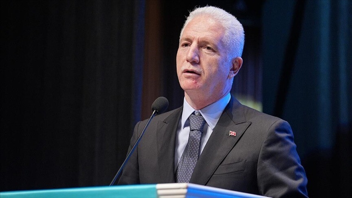 İstanbul Valisi Gül’den milli maçı takip edecek vatandaşlara YKS uyarısı