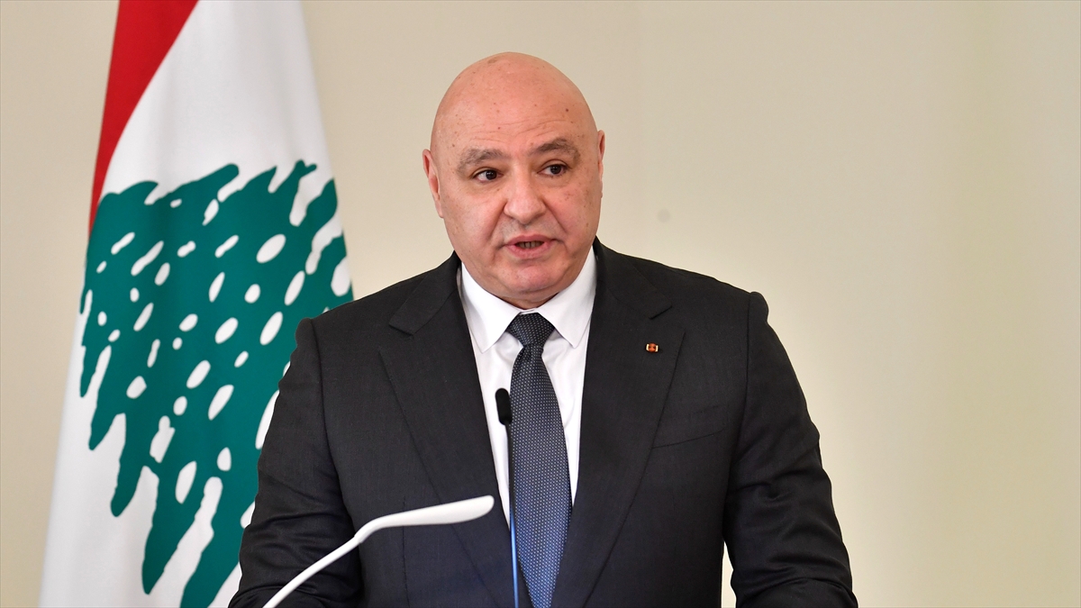 Lübnan Cumhurbaşkanı Avn, Washington’daki İsrail görüşmeleri öncesi müzakere heyetiyle bir araya geldi Lübnan Cumhurbaşkanı Avn, Washington’daki İsrail görüşmeleri öncesi müzakere heyetiyle bir araya geldi
