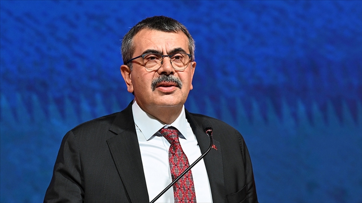 Milli Eğitim Bakanı Tekin, açık öğretimde kayıtlı tutuklu ve hükümlü öğrenci sayısını açıkladı