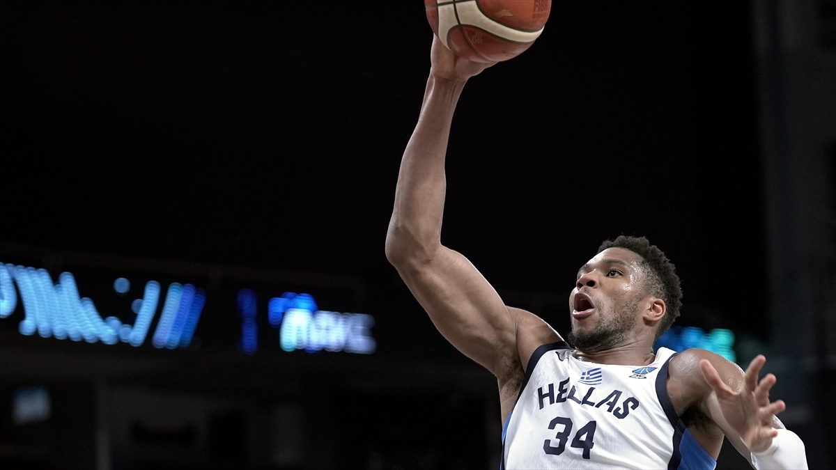 NBA’de Miami Heat, Giannis Antetokounmpo’yu takasla kadrosuna kattı NBA’de Miami Heat, Giannis Antetokounmpo’yu takasla kadrosuna kattı