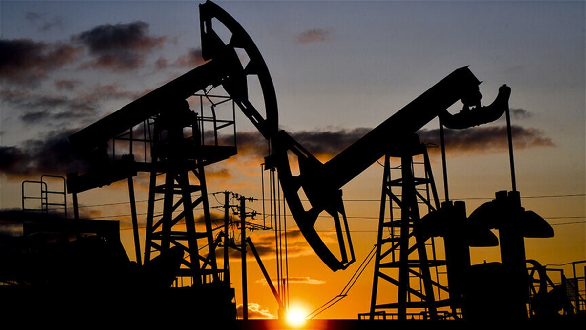 OPEC+ grubunun üretim artışları Hürmüz krizini aşamıyor OPEC+ grubunun üretim artışları Hürmüz krizini aşamıyor