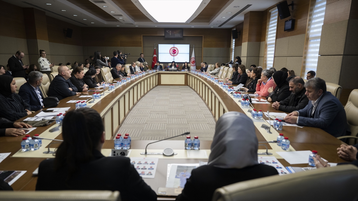 TBMM Suça Sürüklenen Çocuklara İlişkin Araştırma Komisyonu taslak raporunu tamamladı TBMM Suça Sürüklenen Çocuklara İlişkin Araştırma Komisyonu taslak raporunu tamamladı