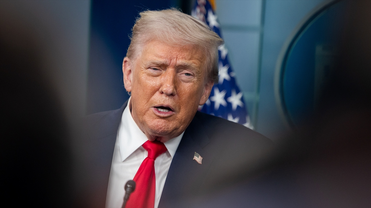 Trump, nükleer silah edinmesi halinde İran’ın “akıl almaz” sonuçlarla karşılaşacağını söyledi Trump, nükleer silah edinmesi halinde İran’ın “akıl almaz” sonuçlarla karşılaşacağını söyledi