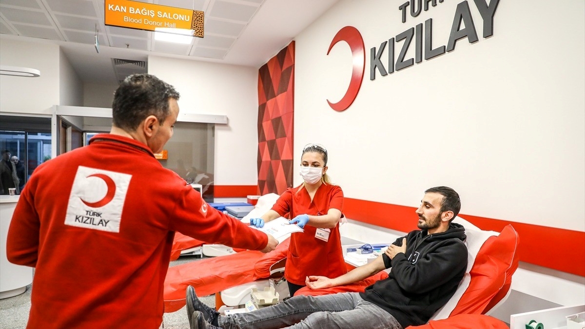 Türk Kızılaya yılın ilk 5 ayında 1 milyon 246 bin ünite kan bağışlandı Türk Kızılaya yılın ilk 5 ayında 1 milyon 246 bin ünite kan bağışlandı
