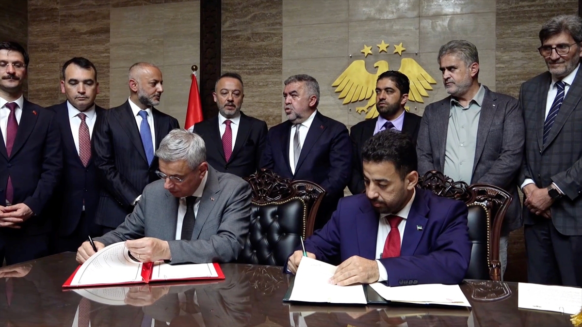 Türkiye ile Suriye arasında sağlık ve tıbbi bilimler alanında işbirliği anlaşması imzalandı Türkiye ile Suriye arasında sağlık ve tıbbi bilimler alanında işbirliği anlaşması imzalandı