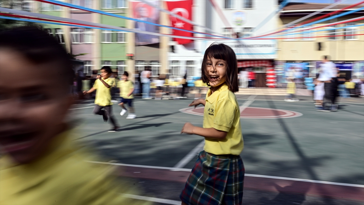 Türkiye’de ortalama eğitim süresi 2025’te 9,6 yıl oldu Türkiye’de ortalama eğitim süresi 2025’te 9,6 yıl oldu