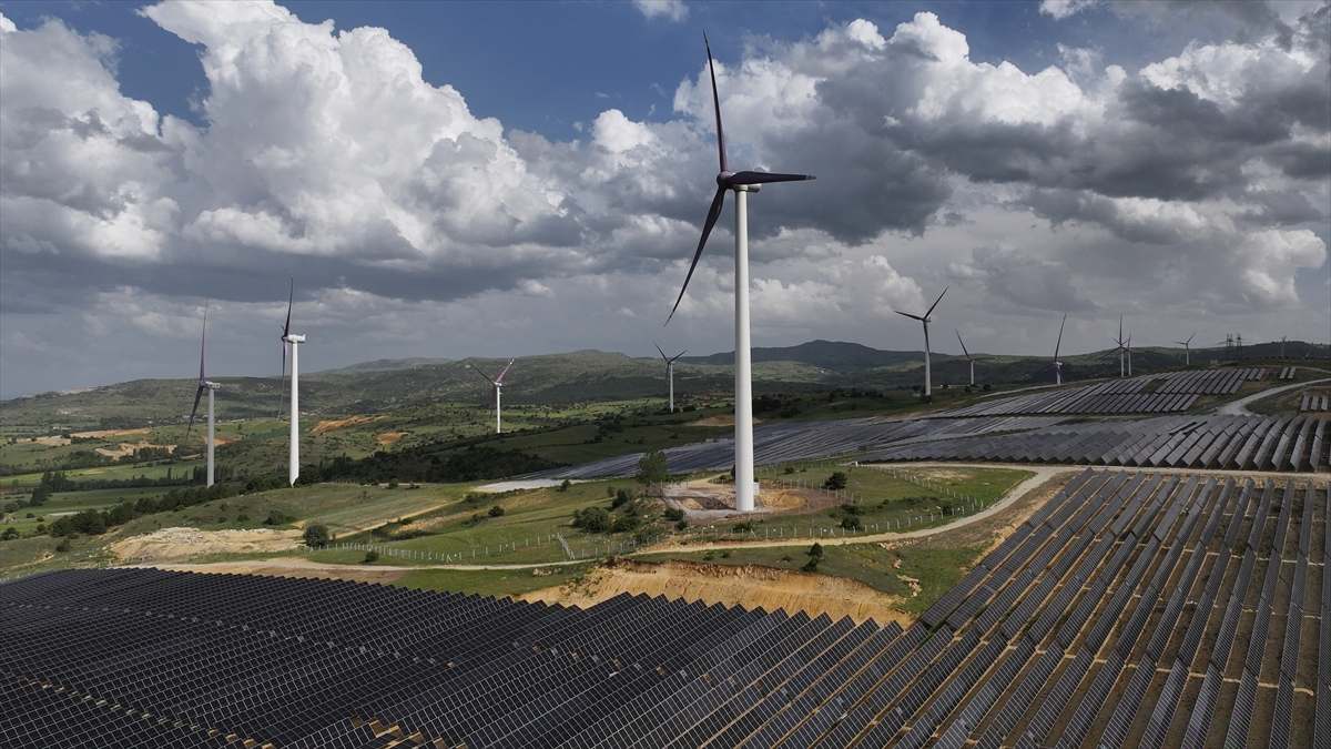Türkiye’nin bölgesel enerji güvenliğindeki stratejik rolü güçleniyor Türkiye’nin bölgesel enerji güvenliğindeki stratejik rolü güçleniyor