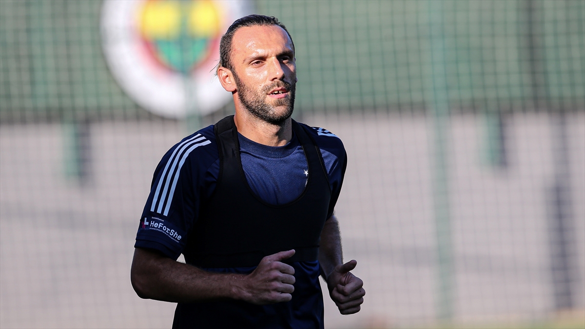 Vedat Muric, Fenerbahçe için İstanbul’a geliyor Vedat Muric, Fenerbahçe için İstanbul’a geliyor