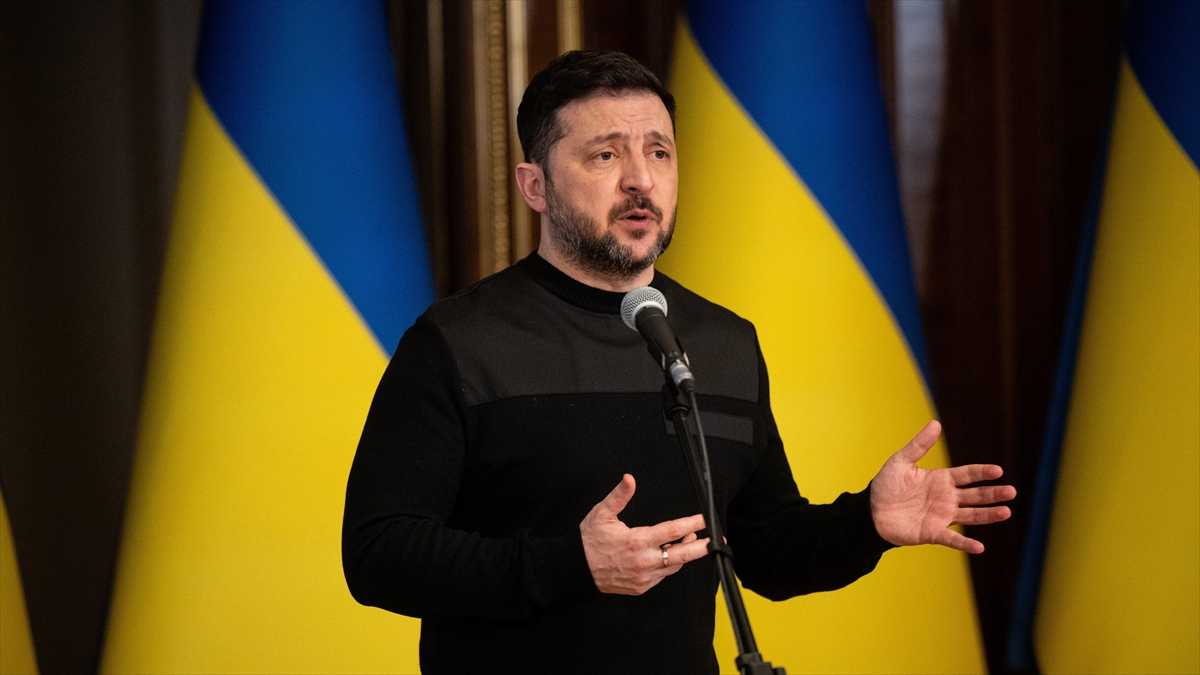 Zelenskiy: Rusya tarafıyla müzakere turlarının yeniden başlayacağını düşünüyorum Zelenskiy: Rusya tarafıyla müzakere turlarının yeniden başlayacağını düşünüyorum