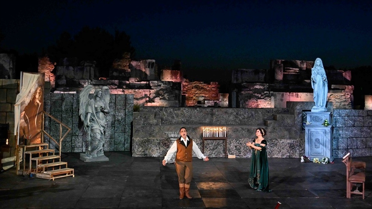 9. Uluslararası Efes Opera ve Bale Festivali, Tosca ile kapandı