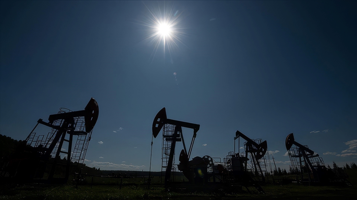 ABD, Hürmüz Boğazı’nda petrol akışının hızlanmasıyla bu yıl için petrol fiyatı tahminini düşürdü ABD, Hürmüz Boğazı’nda petrol akışının hızlanmasıyla bu yıl için petrol fiyatı tahminini düşürdü