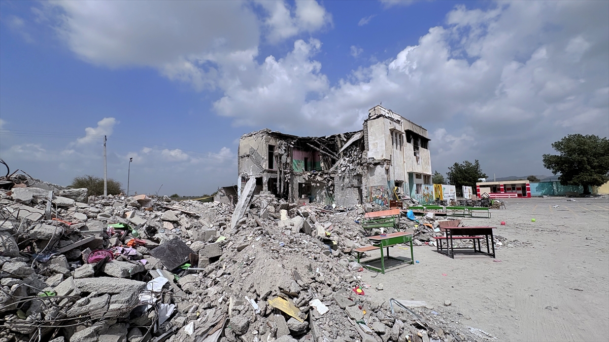 ABD’de Demokrat senatörler, Pentagon’dan İran’daki okul saldırısı soruşturmasını açıklamasını istedi ABD’de Demokrat senatörler, Pentagon’dan İran’daki okul saldırısı soruşturmasını açıklamasını istedi