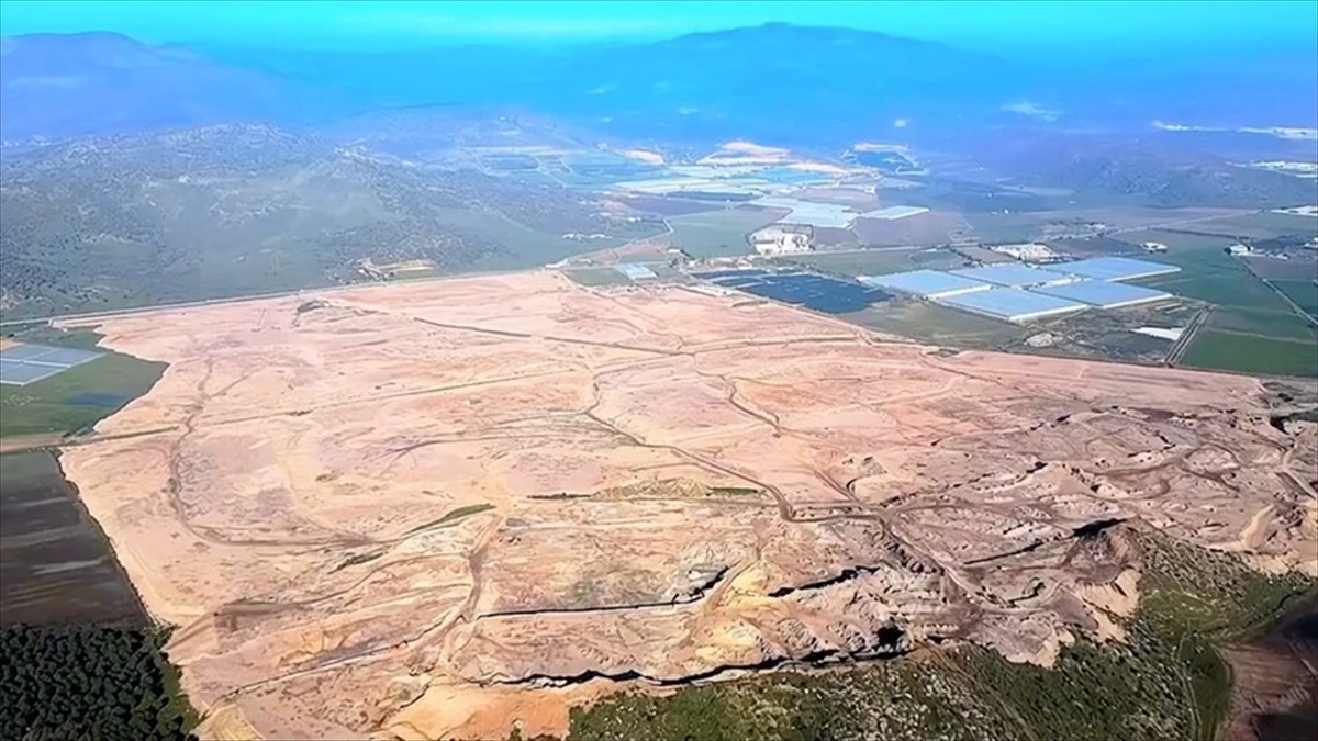 Bakan Yumaklı’dan İzmir Dikili’de yapılacak Jeotermal Kaynaklı Sera OTB’ye ilişkin paylaşım Bakan Yumaklı’dan İzmir Dikili’de yapılacak Jeotermal Kaynaklı Sera OTB’ye ilişkin paylaşım