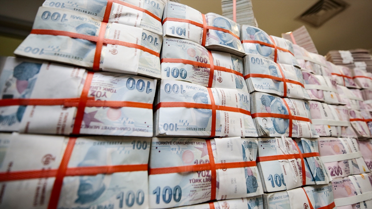 Bankacılık sektörünün mevduatı geçen hafta arttı Bankacılık sektörünün mevduatı geçen hafta arttı