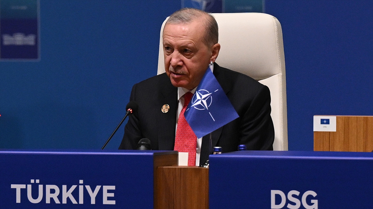 Cumhurbaşkanı Erdoğan: Savunma işbirliğinde müttefikler arasındaki kısıtlamalar kaldırılmalı Cumhurbaşkanı Erdoğan: Savunma işbirliğinde müttefikler arasındaki kısıtlamalar kaldırılmalı
