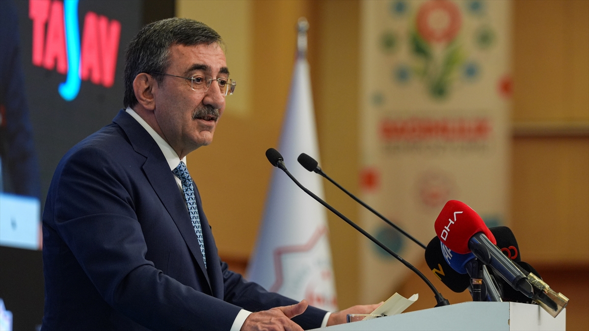 Cumhurbaşkanı Yardımcısı Yılmaz: Bağımlılıkla mücadeleyi Türkiye’nin her köşesine yaygınlaştırıyoruz Cumhurbaşkanı Yardımcısı Yılmaz: Bağımlılıkla mücadeleyi Türkiye’nin her köşesine yaygınlaştırıyoruz
