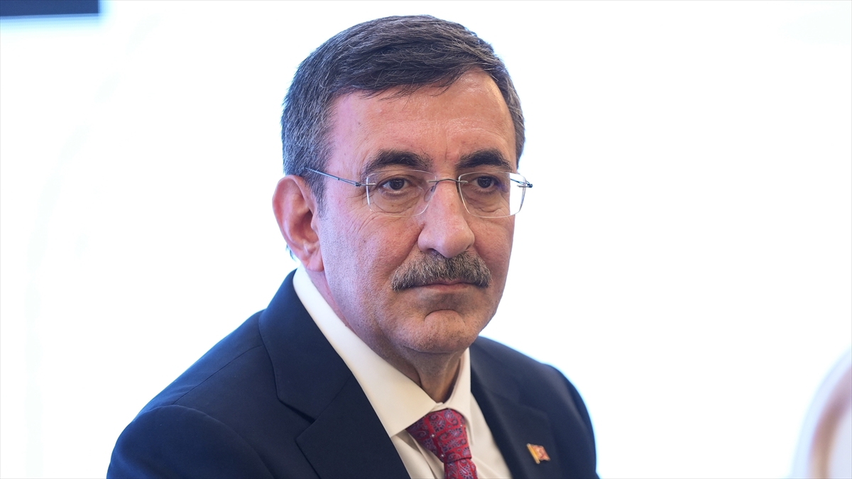 Cumhurbaşkanı Yardımcısı Yılmaz: Yeni anayasa süreci Meclis’teki siyasi partilerin katkısıyla ilerlemeli