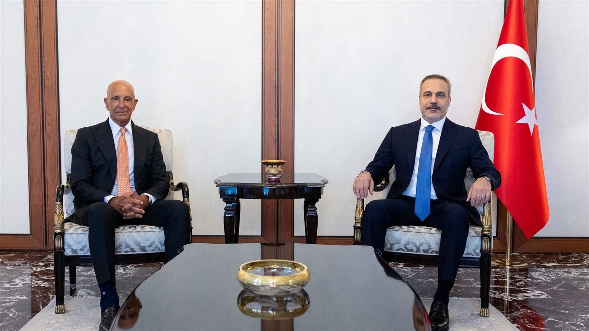 Dışişleri Bakanı Fidan, ABD’nin Ankara Büyükelçisi Barrack’ı kabul etti