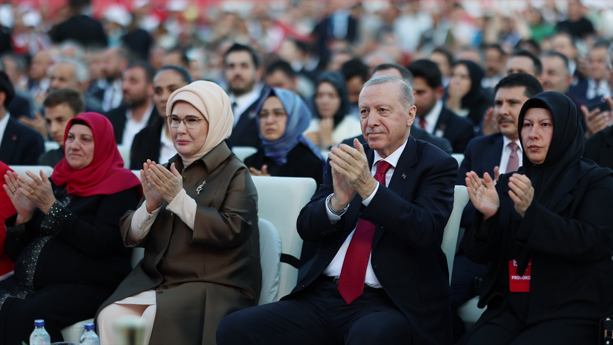 Emine Erdoğan’dan “10. Yılında 15 Temmuz: İrade Bizim, Zafer Bizim” programına ilişkin paylaşım Emine Erdoğan’dan “10. Yılında 15 Temmuz: İrade Bizim, Zafer Bizim” programına ilişkin paylaşım