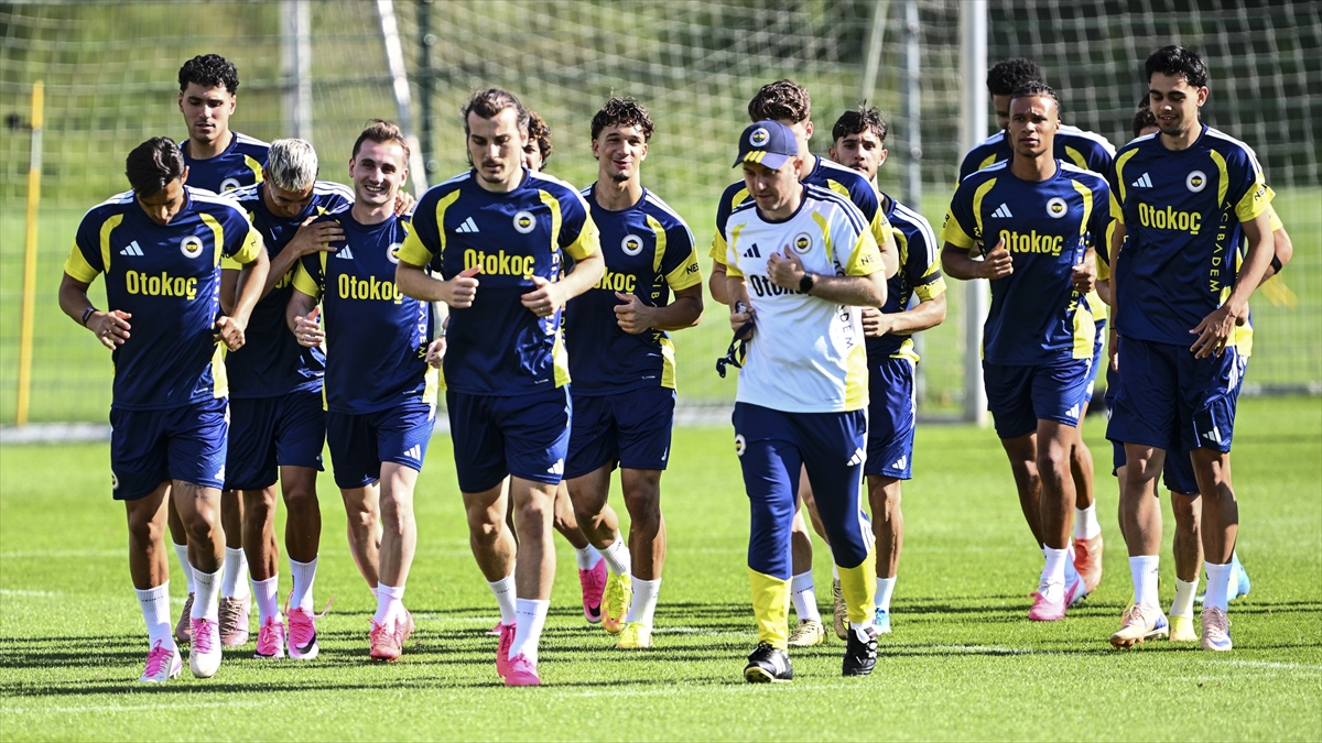 Fenerbahçe’nin Avusturya kampı performansı göz doldurdu Fenerbahçe’nin Avusturya kampı performansı göz doldurdu
