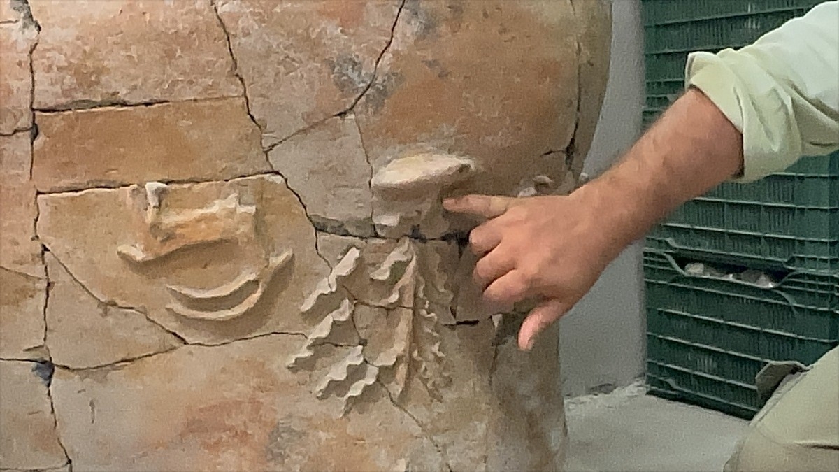 Gökhöyük’te bulunan 5 bin yıllık küp, alanın bilinçli terk edildiğini gösteriyor