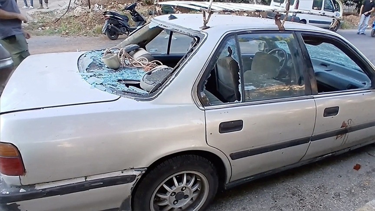 Hamas Sözcüsü Kasım’ın İsrail’in aracına düzenlediği saldırıdan kurtulduğu belirtildi Hamas Sözcüsü Kasım’ın İsrail’in aracına düzenlediği saldırıdan kurtulduğu belirtildi