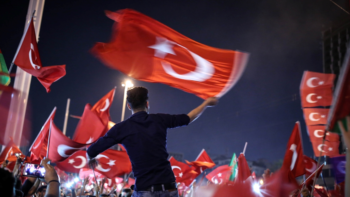 İş dünyası temsilcilerinden 15 Temmuz Demokrasi ve Milli Birlik Günü’ne ilişkin değerlendirme İş dünyası temsilcilerinden 15 Temmuz Demokrasi ve Milli Birlik Günü’ne ilişkin değerlendirme