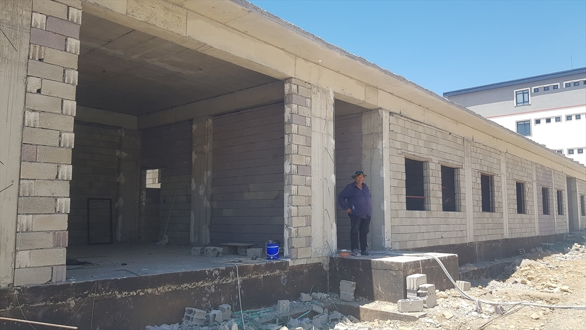 İslahiye’de deprem sonrası sağlık yatırımları sürüyor İslahiye’de deprem sonrası sağlık yatırımları sürüyor
