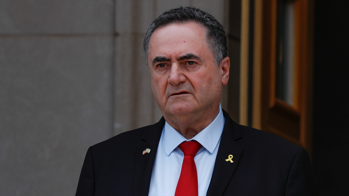 İsrail Savunma Bakanı’ndan Trump’a “Lübnan’da kalmak için izne ihtiyacımız” yok yanıtı