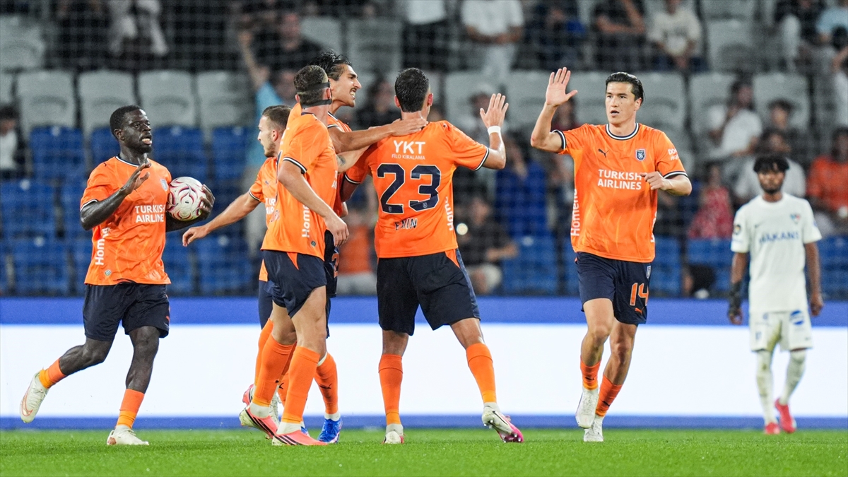 İstanbul Başakşehir, UEFA Konferans Ligi’nde tur için sahaya çıkacak