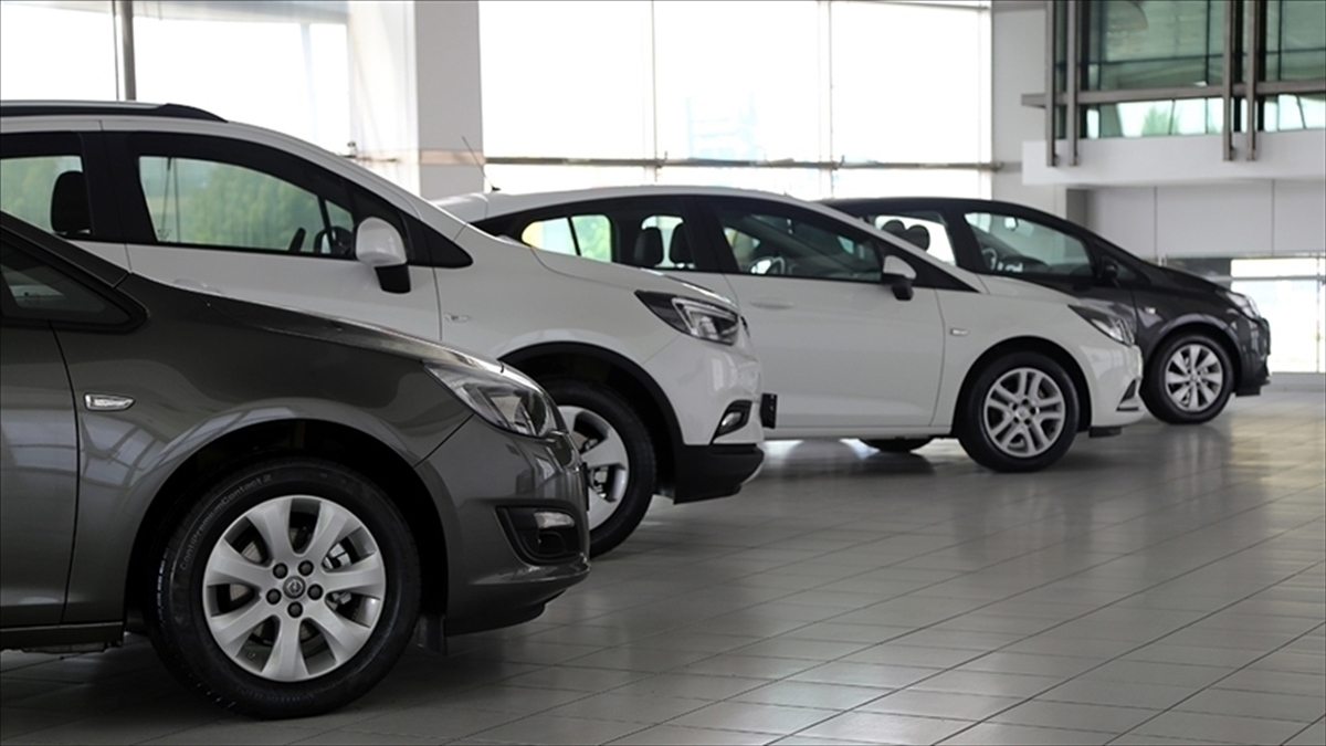 İstanbul’da yaz sezonu araç kiralama sektöründeki talebi yüzde 90’lara çıkardı İstanbul’da yaz sezonu araç kiralama sektöründeki talebi yüzde 90’lara çıkardı