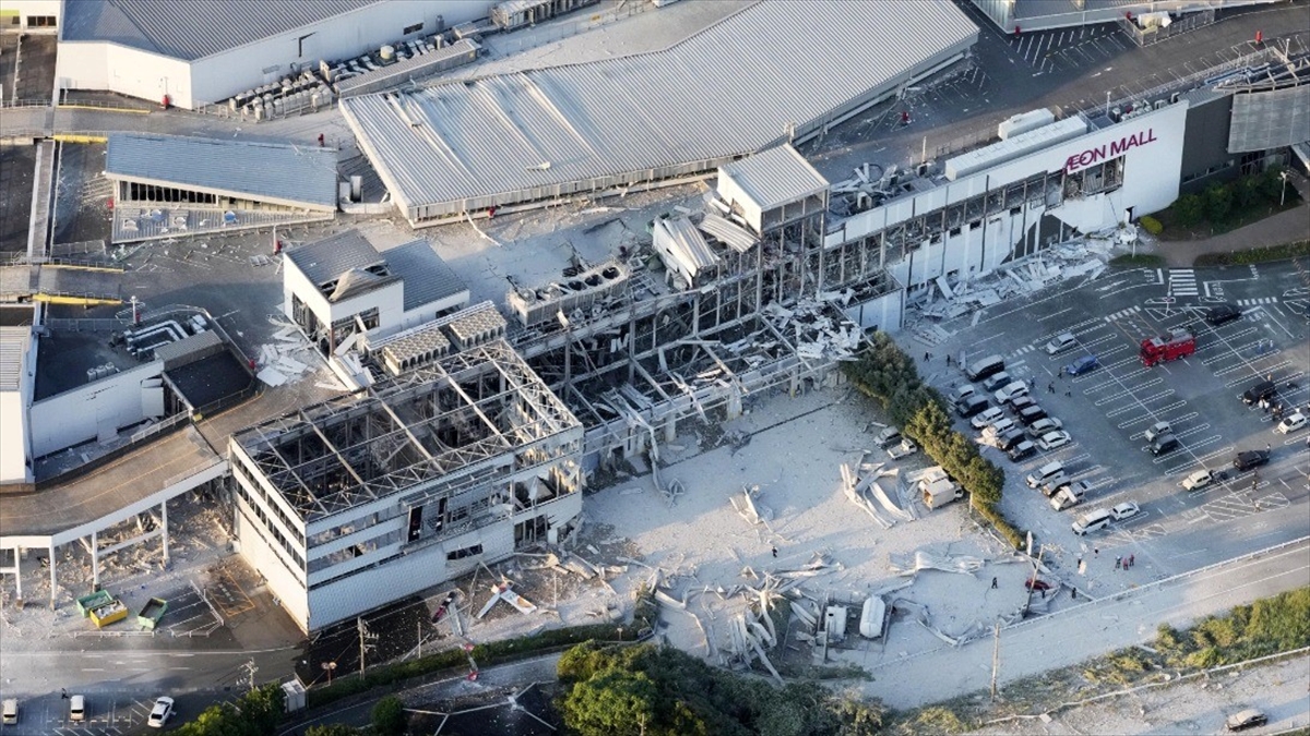 Japon uzmanlar “Futagawa-Hinagu” fay hattındaki Kumamoto’da “güçlü ikiz deprem” uyarısı yapıyor Japon uzmanlar “Futagawa-Hinagu” fay hattındaki Kumamoto’da “güçlü ikiz deprem” uyarısı yapıyor