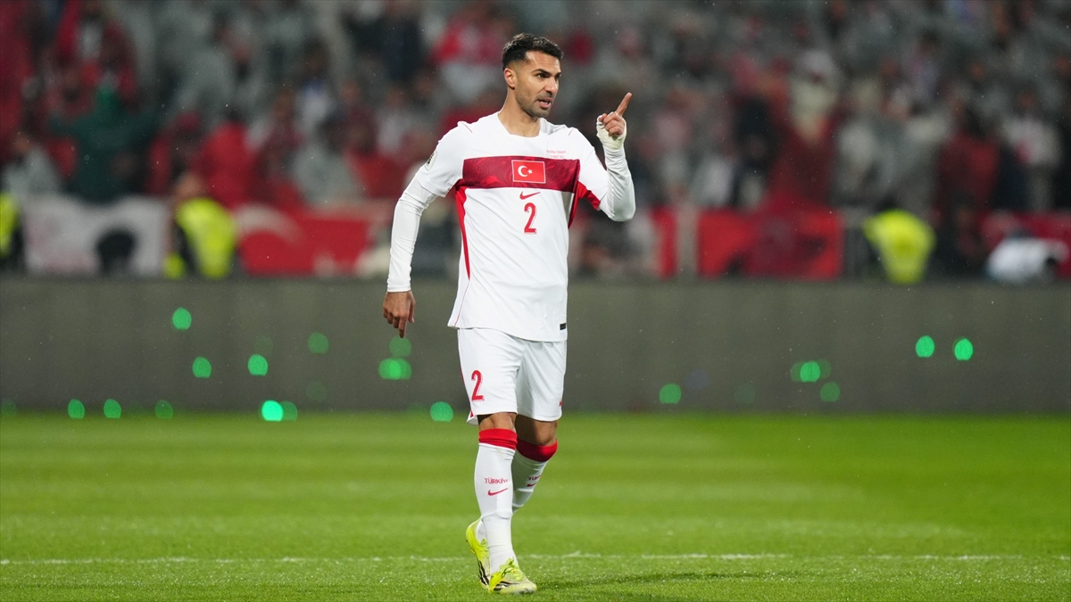 Milli futbolcu Zeki Çelik, Juventus’a transfer oldu