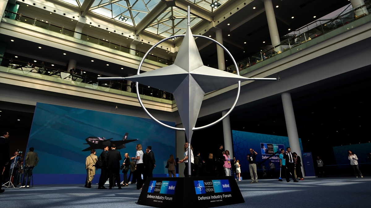 NATO ülkelerinin savunma harcamaları 1,8 trilyon doları aşacak NATO ülkelerinin savunma harcamaları 1,8 trilyon doları aşacak