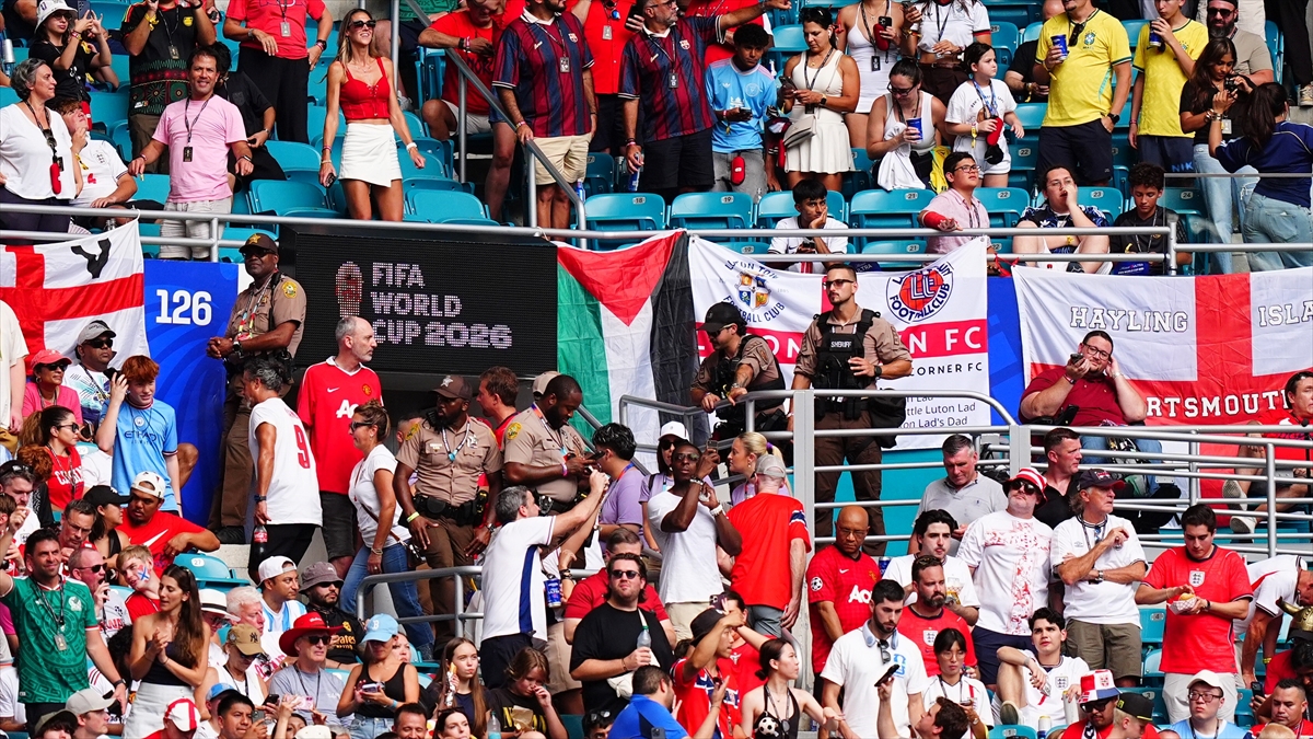 Norveç futbolu, İsrail karşısındaki net duruşu ve Filistin’e desteğiyle birçok ülkeye örnek oluyor Norveç futbolu, İsrail karşısındaki net duruşu ve Filistin’e desteğiyle birçok ülkeye örnek oluyor