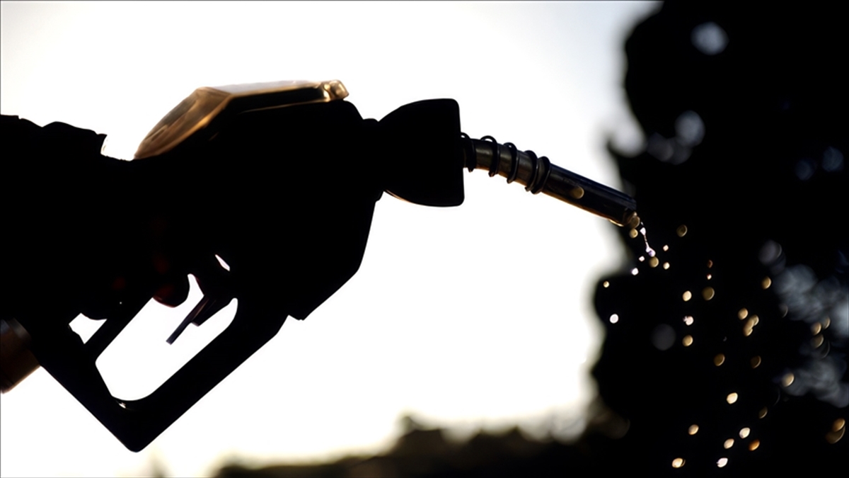 Petrol fiyatlarındaki yükseliş enerji şirketlerine kazandırırken siyasi faturası Beyaz Saray’a kesiliyor Petrol fiyatlarındaki yükseliş enerji şirketlerine kazandırırken siyasi faturası Beyaz Saray’a kesiliyor