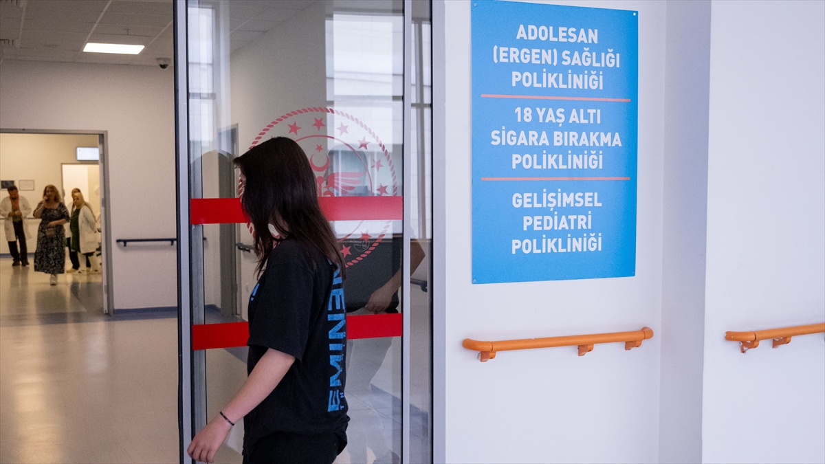 Sağlık Bakanlığından çocuk ve ergenlere özel sigara bırakma polikliniği Sağlık Bakanlığından çocuk ve ergenlere özel sigara bırakma polikliniği