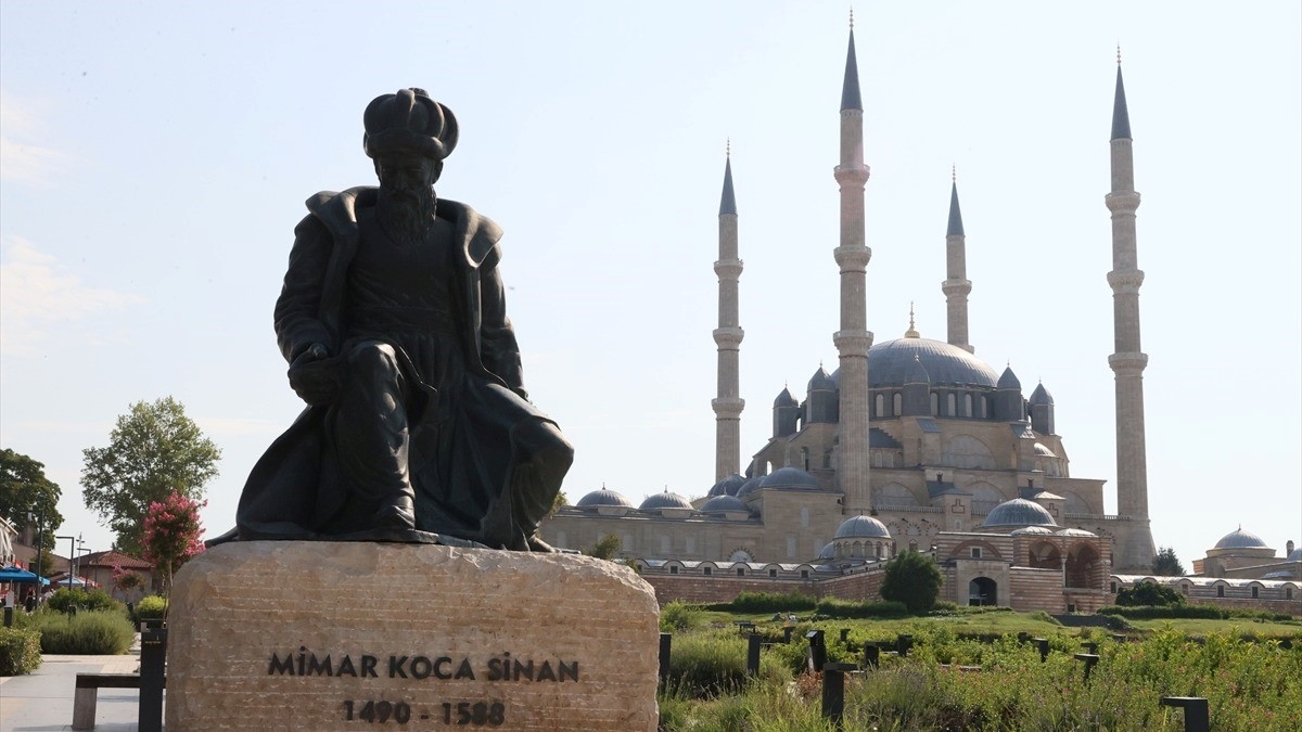 Selimiye Camisi’ni restorasyonun ardından yaklaşık 2 milyon kişi ziyaret etti Selimiye Camisi’ni restorasyonun ardından yaklaşık 2 milyon kişi ziyaret etti