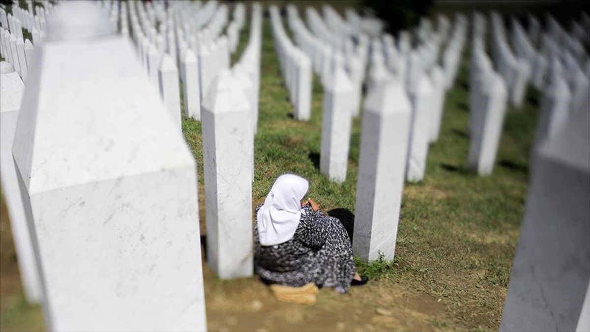 Srebrenitsa Soykırımı’na özel hazırlanan içerikler TRT ekranlarında izleyiciyle buluşacak Srebrenitsa Soykırımı’na özel hazırlanan içerikler TRT ekranlarında izleyiciyle buluşacak