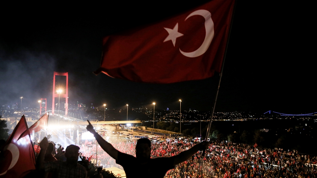 STK’lerden 15 Temmuz Demokrasi ve Milli Birlik Günü mesajı STK’lerden 15 Temmuz Demokrasi ve Milli Birlik Günü mesajı