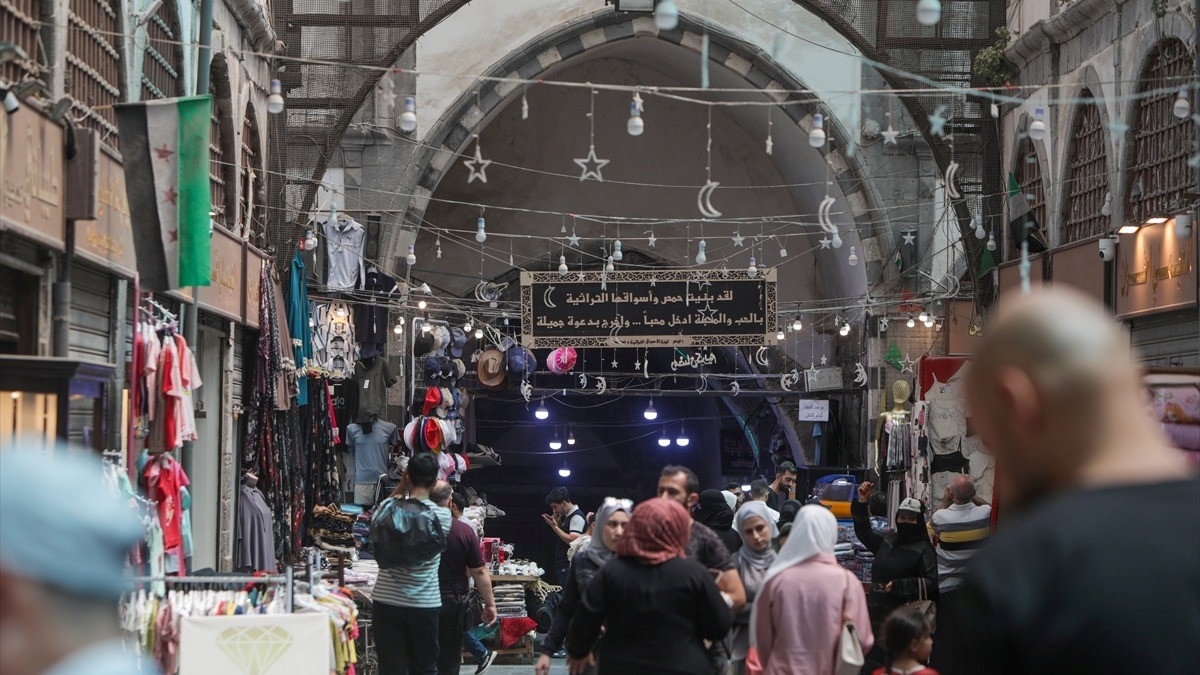 Suriye’de savaşın yaralarını saran tarihi Osmanlı Kapalı Çarşısı yeniden hayat buluyor